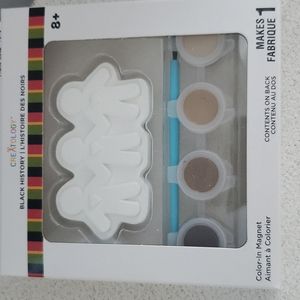 CREATOLOGY COLOR IN MAGNET